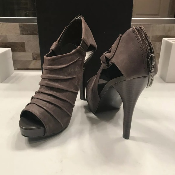 Guess Juliet Leather Shoes Sandals Heels Size 7 - Picture 1 of 8